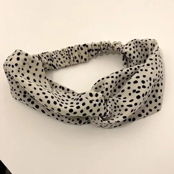 ⭐️3/$15 Headbands - Picture 3 of 10